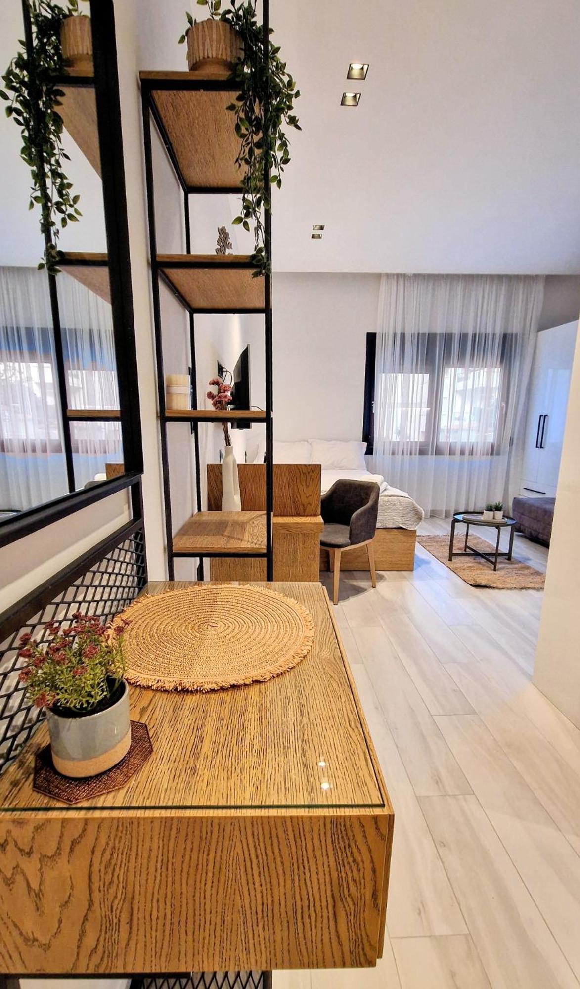 Meligeo Suites Center Of Giannina Esterno foto